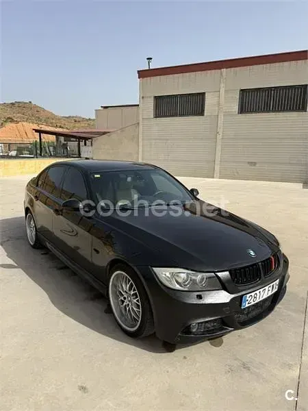 Usado BMW 320 150 CV (110 kW) 2007 Negro Berlina