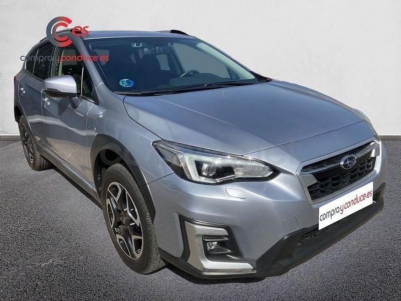 Usado Subaru XV Sport 150 CV (110 kW) 2021 Gris / plata SUV