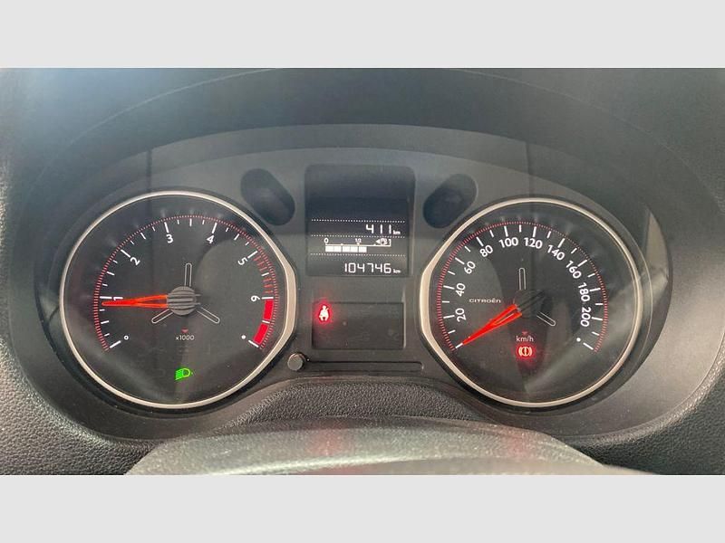 Usado Citroën C-Elysee I Shine 100 CV (73 kW) 2017 Azul lazulli (metalizado) Berlina