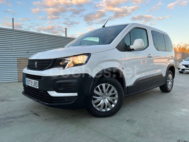 Blanco Usado 2021 Peugeot Rifter Active Monovolumen | 12.999 € (Precio justo) - Imagen 1/4