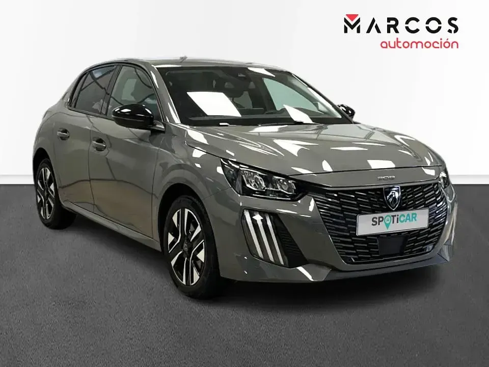 Usado Peugeot 208 Allure 100 CV (73 kW) 2025 Utilitario