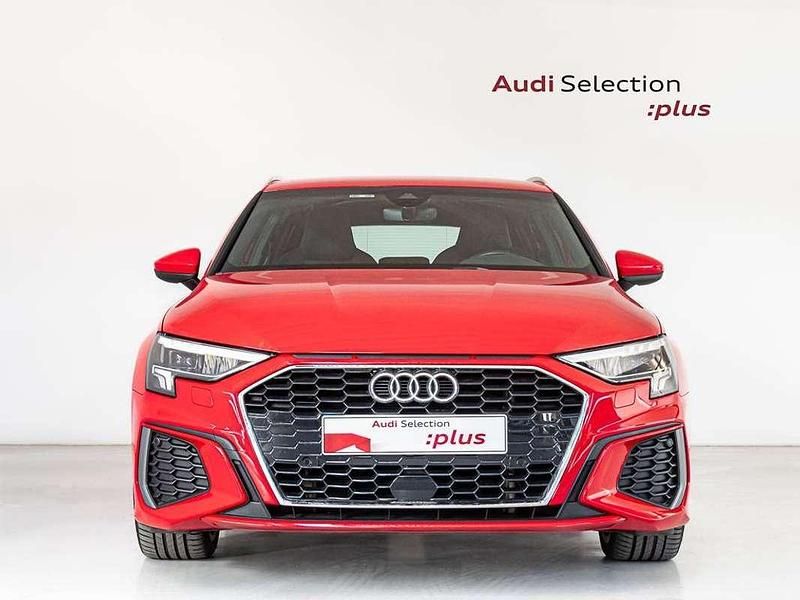 Usado Audi A3 Sportback e-tron S-Line 204 CV (150 kW) 2022 Rojo Utilitario