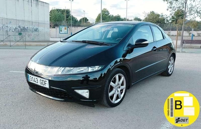 Negro Usado 2008 Honda Civic Comfort Utilitario | 3500 € (Precio justo) - Imagen 1/4