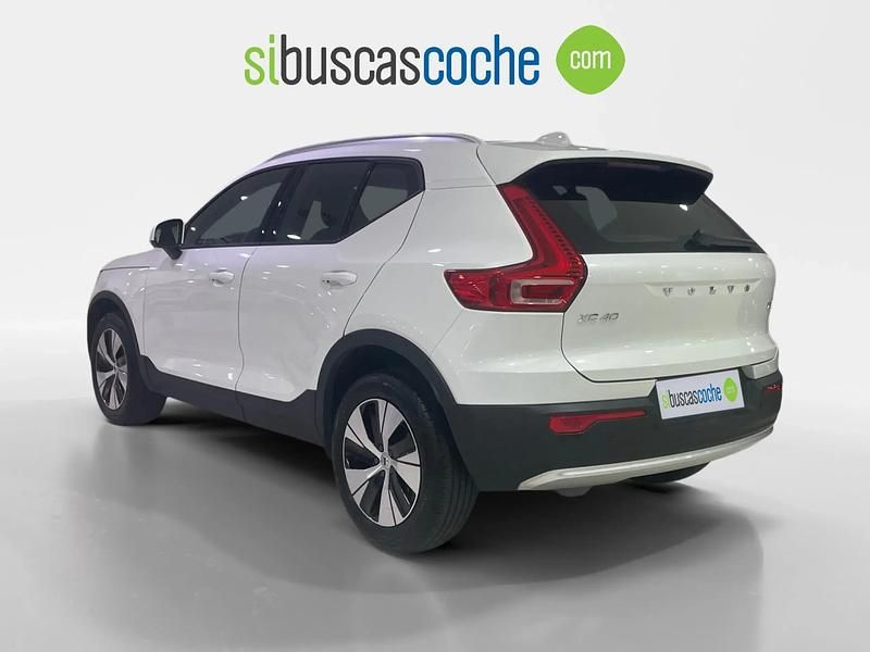 Usado Volvo XC40 Core 130 CV (95 kW) 2024 Blanco SUV