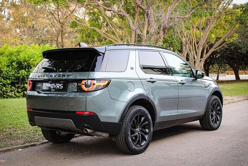 Verde Usado 2017 Land Rover Discovery Sport HSE Luxury SUV | 23.900 € (Caro) - Imagen 1/4