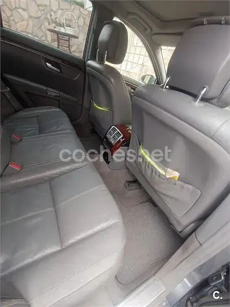 Usado Mercedes S320 235 CV (172 kW) 2009 Gris / plata Berlina