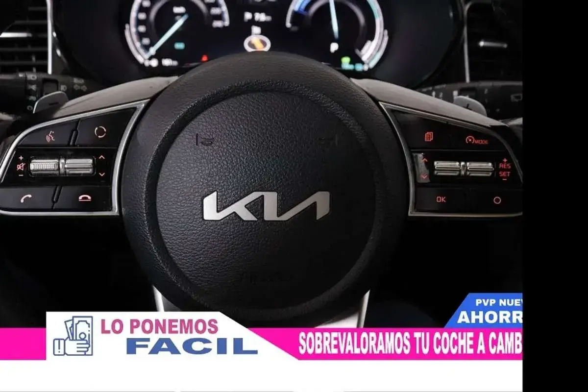Usado Kia XCeed 141 CV (103 kW) 2022 Gris SUV