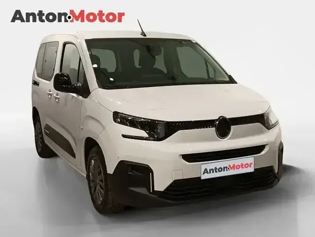 Usado Citroën Berlingo 102 CV (75 kW) 2024 Blanco Monovolumen