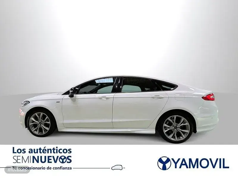 Usado Ford Mondeo ST-Line 150 CV (110 kW) 2018 Blanco Berlina