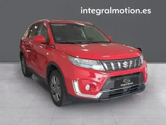 Usado Suzuki Vitara 115 CV (84 kW) 2022 Rojo SUV