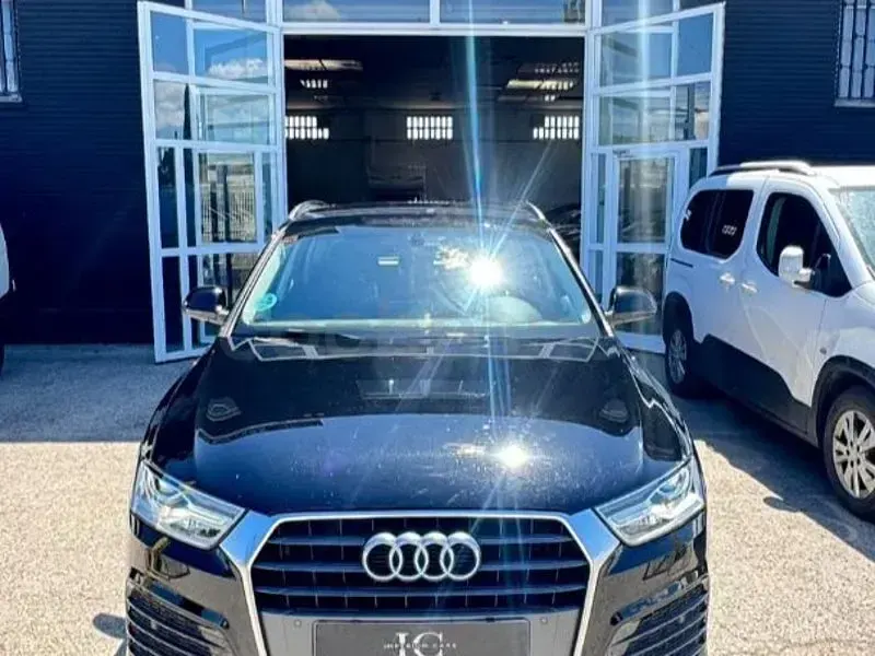 Usado Audi Q3 Attraction 125 CV (91 kW) 2017 Negro SUV