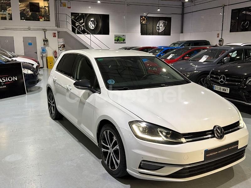 Blanco Usado 2017 VW Golf VII Sportline Berlina | 15.990 € (Precio justo) - Imagen 1/4