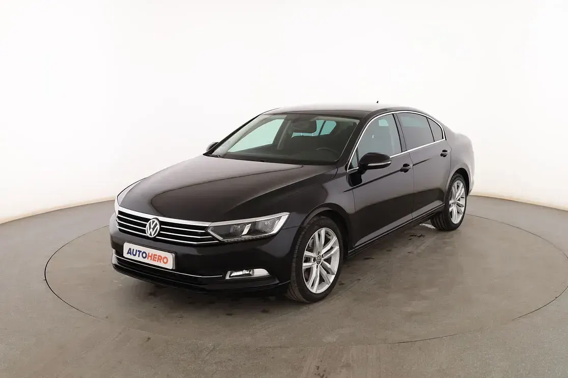 Usado VW Passat Advance 150 CV (110 kW) 2018 Berlina