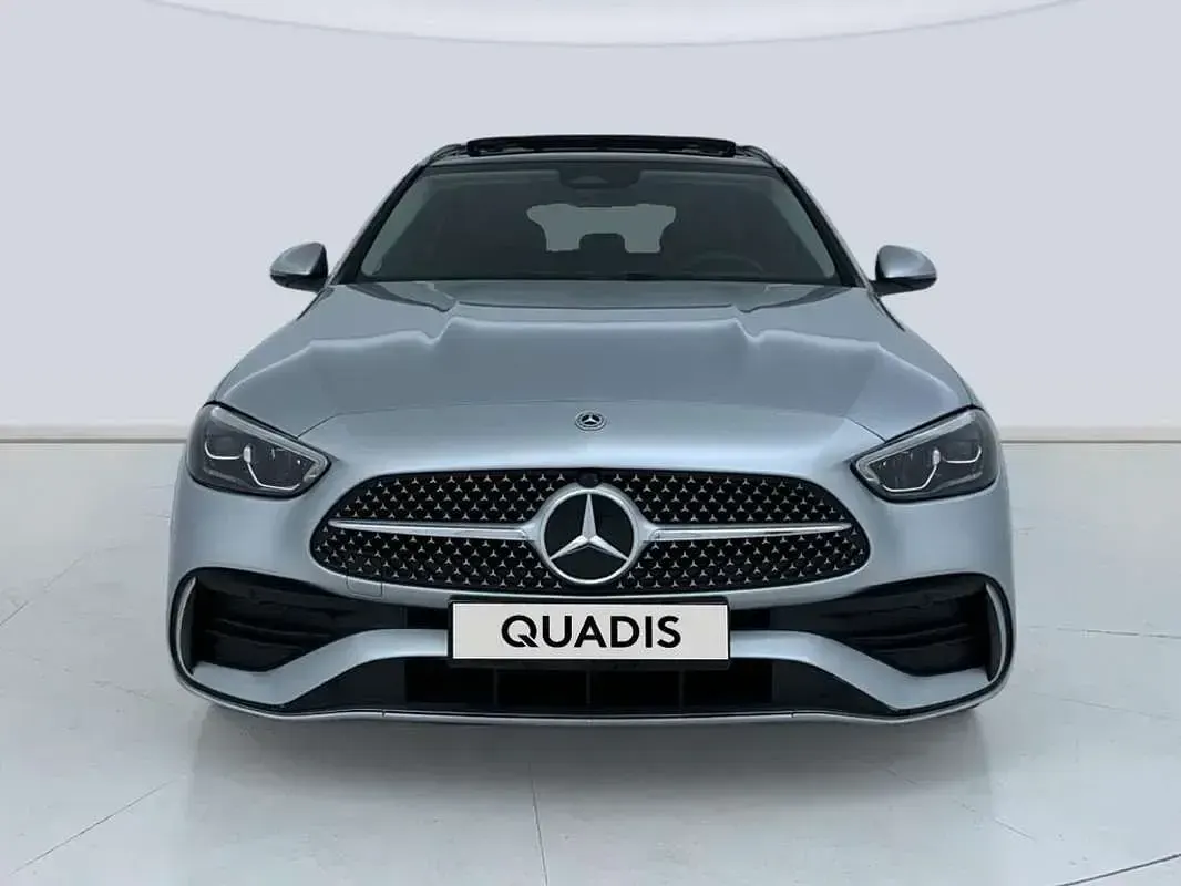 Usado Mercedes C220 200 CV (147 kW) 2025 Gris Familiar