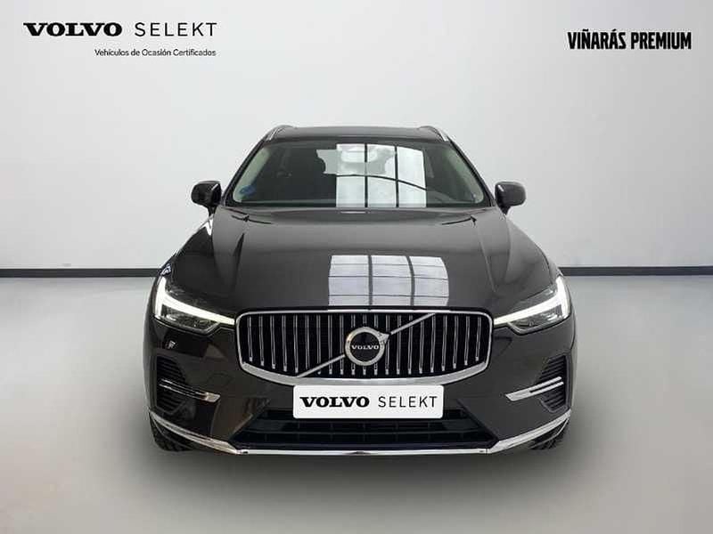 Usado Volvo XC60 Core 350 CV (257 kW) 2025 Gris SUV