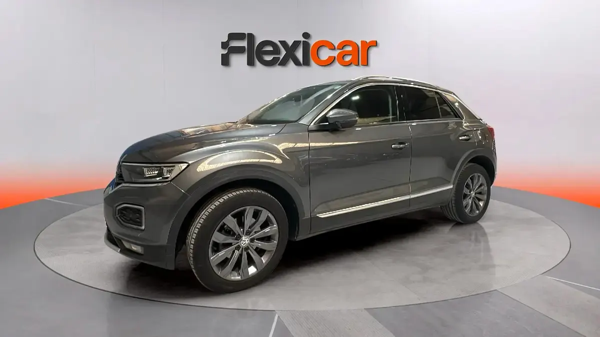 Usado VW T-Roc Advance 150 CV (110 kW) 2019 Gris SUV