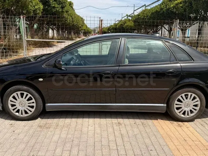Usado Citroën C5 110 CV (80 kW) 2006 Negro Berlina