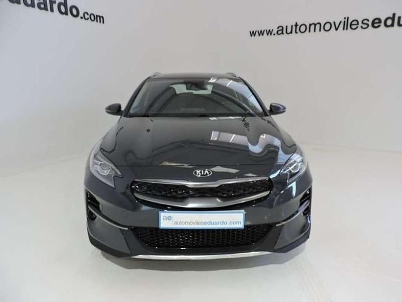 Usado Kia XCeed 141 CV (103 kW) 2021 Gris SUV
