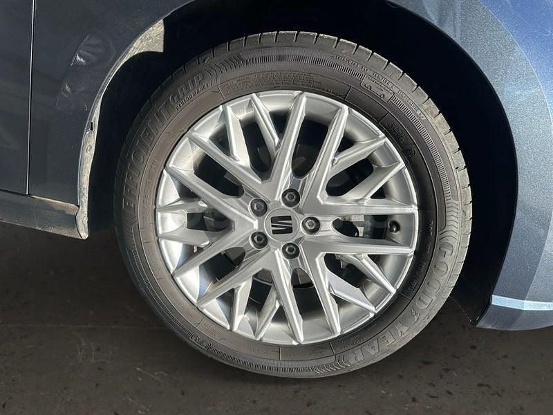 Usado Seat Ibiza FR 115 CV (84 kW) 2025 Gris / plata Utilitario