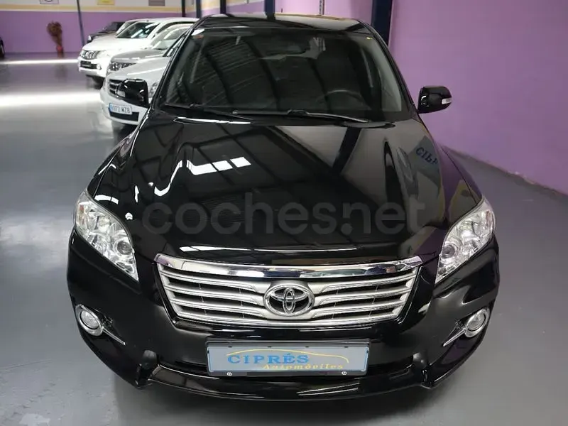 Usado Toyota RAV4 Executive 150 CV (110 kW) 2011 Negro SUV