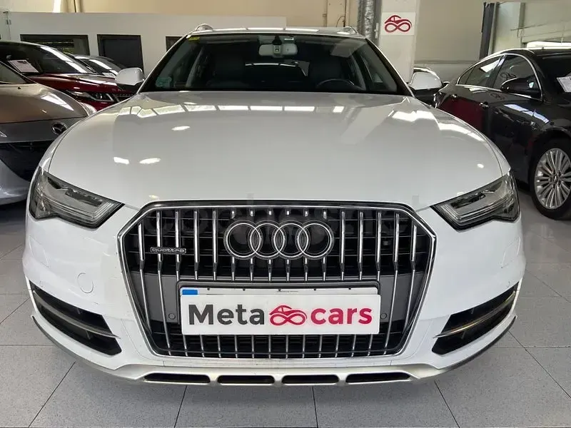 Usado Audi A6 Allroad Advanced 320 CV (235 kW) 2017 Blanco Familiar