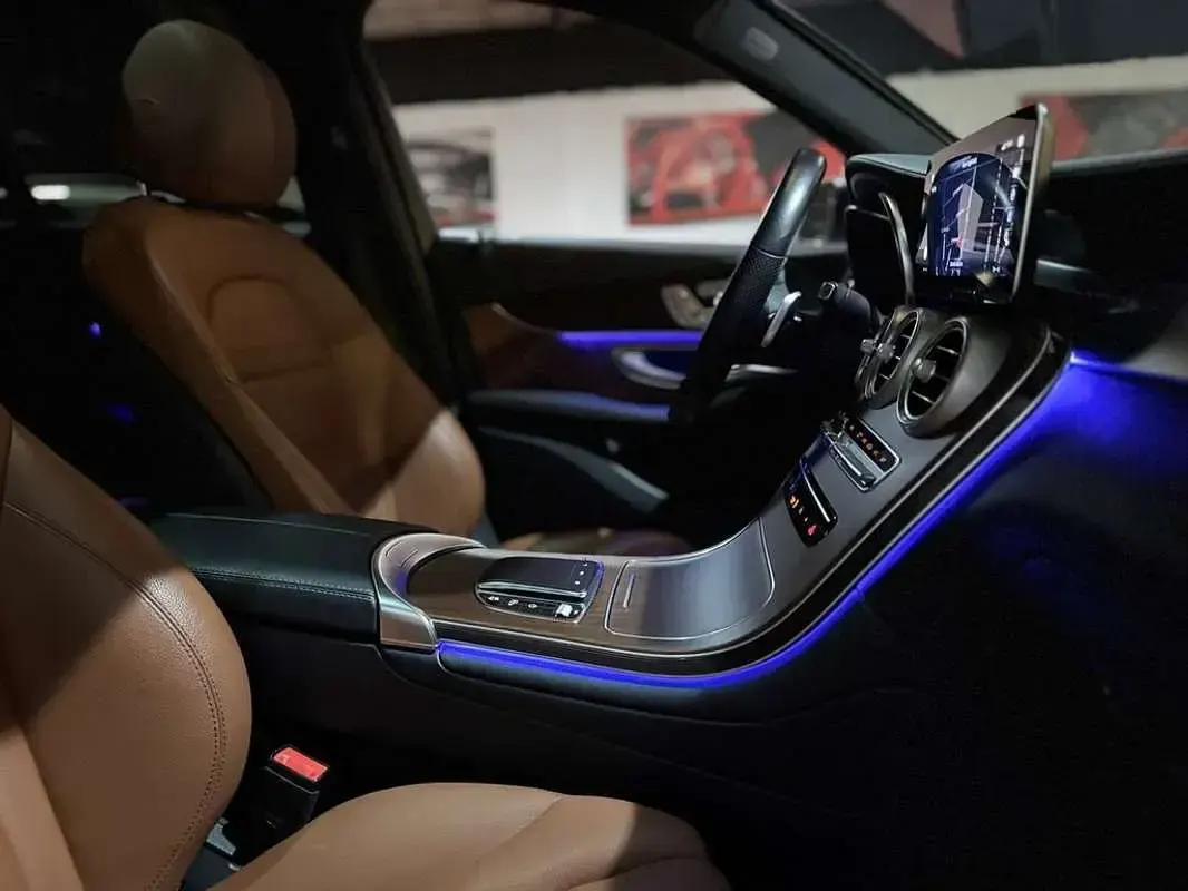 Usado Mercedes GLC220 194 CV (142 kW) 2021 Gris SUV