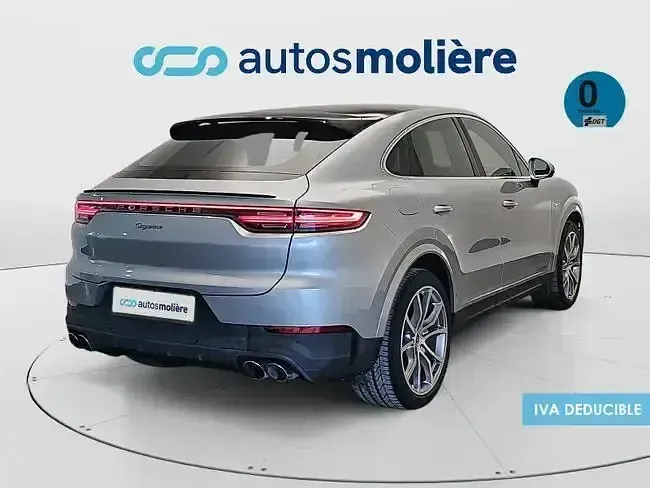 Käytetty Porsche Cayenne 462 HP (339 kW) 2021 Harmaa Katumaasturi