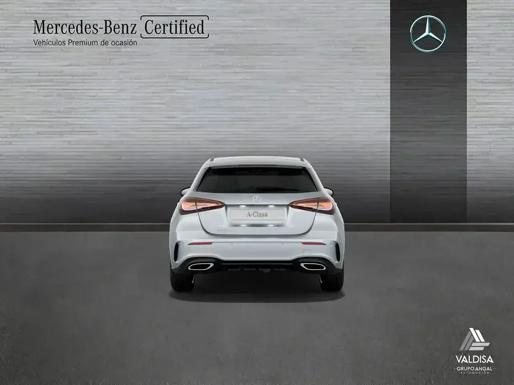 Occasion Mercedes A200 AMG line 150 PK (110 kW) 2025 Grijs Sedan