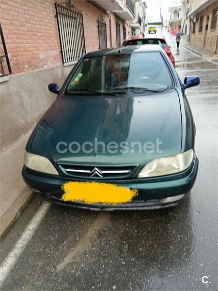 Usado Citroën Xsara 90 CV (66 kW) 2001 Azul Berlina