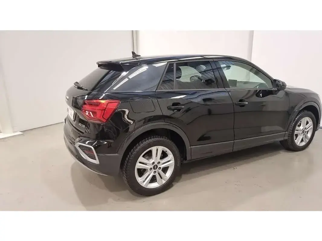 Usado Audi Q2 Advanced 116 CV (85 kW) 2022 Negro SUV