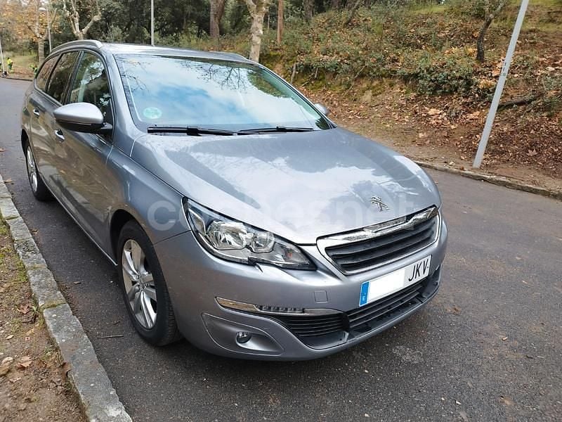Usado Peugeot 308 SW Style 120 CV (88 kW) 2015 Gris Familiar