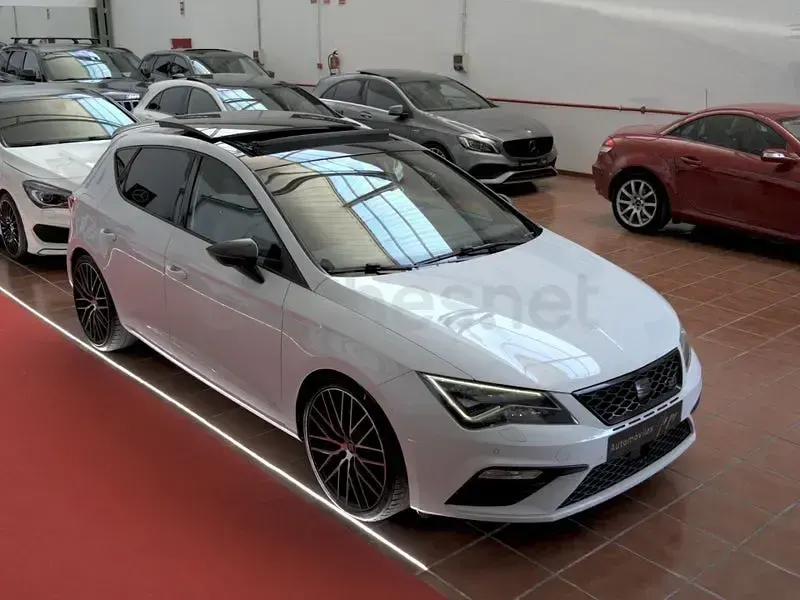 Usado Seat Leon CUPRA 290 CV (213 kW) 2019 Blanco Berlina