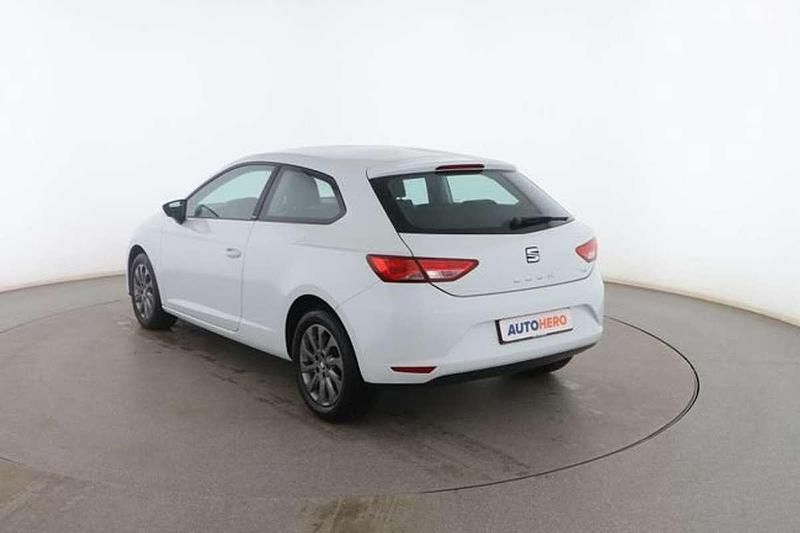 Usado Seat Leon I-Tech 106 CV (77 kW) 2014 Blanco Utilitario
