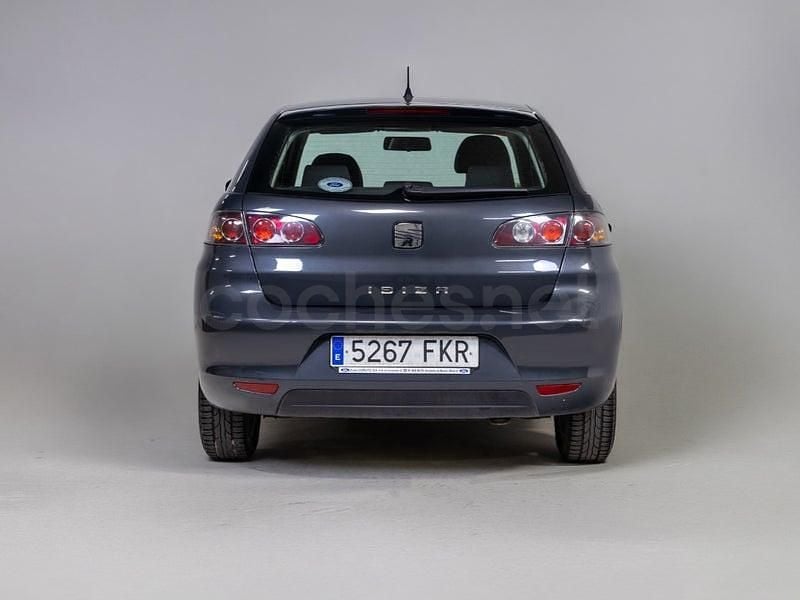 Begagnad Seat Ibiza 86 HK (63 kW) 2007 Grå Halvkombi