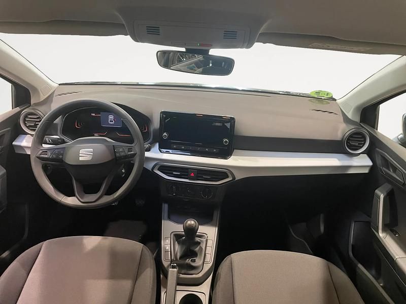 Usado Seat Ibiza Reference 80 CV (58 kW) 2025 Gris/plata Utilitario