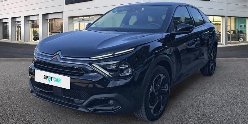 Usado Citroën C4 Shine 131 CV (96 kW) 2021 Negro
