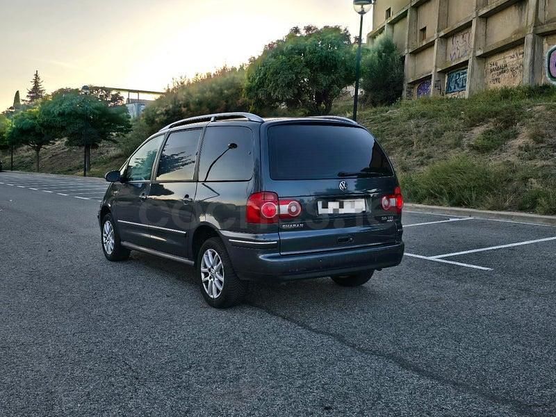Usado VW Sharan Advance 140 CV (102 kW) 2010 Azul Monovolumen