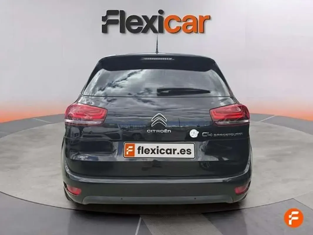 Usado Citroën C4 Feel 131 CV (96 kW) 2018 Negro Monovolumen