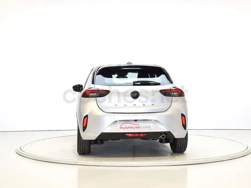 Nuevo Opel Corsa 100 CV (73 kW) 2026 Gris / plata Utilitario