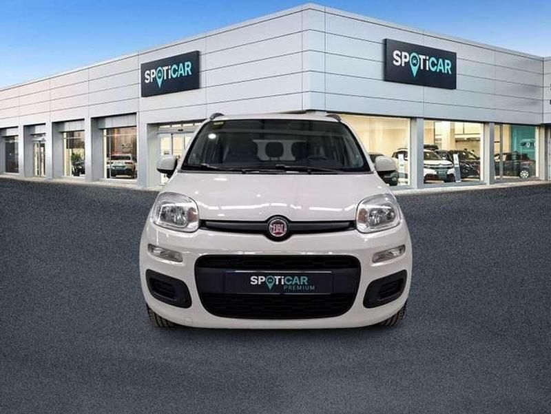 Usado Fiat Panda Lounge 69 CV (50 kW) 2016 Blanco Utilitario