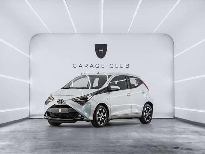 Plateado Usado 2018 Toyota Aygo X-cite Utilitario | 8999 € (Buen precio) - Imagen 1/4