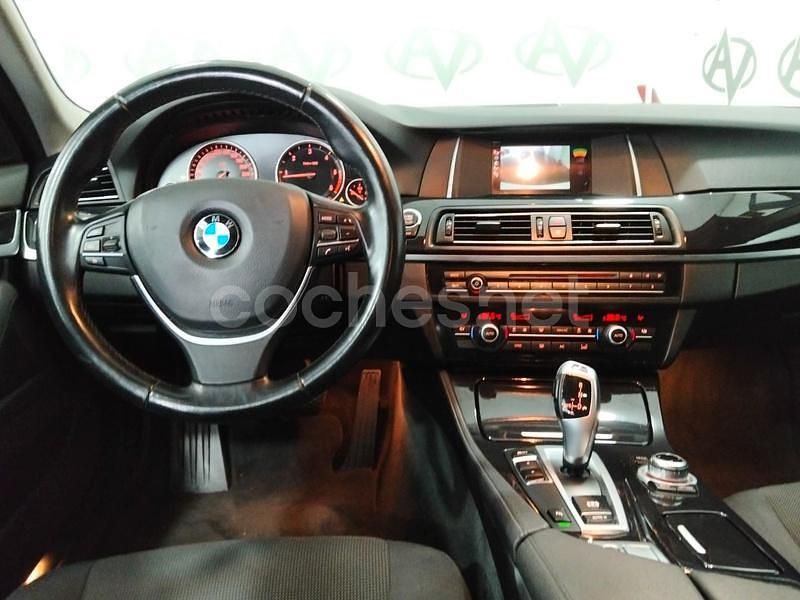 Usado BMW 520 Comfort Edition 190 CV (139 kW) 2014 Blanco Familiar