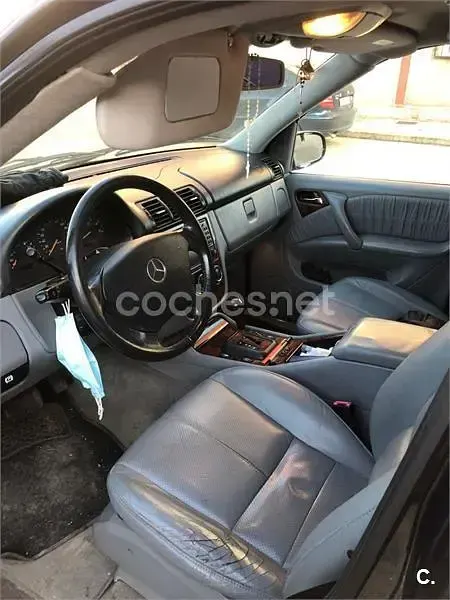 Usado Mercedes ML400 250 CV (183 kW) 2002 Azul SUV