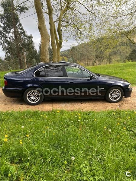 Occasion BMW 530 184 ch (135 kW) 2001 Bleue Berline