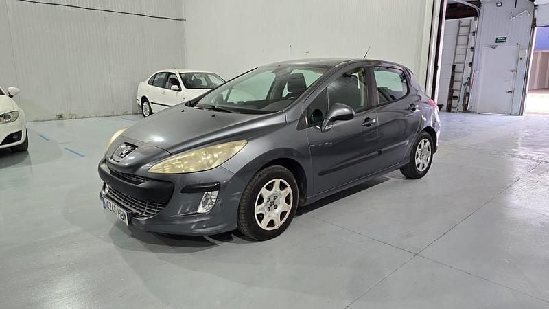 Usado Peugeot 308 Business-Line 112 CV (82 kW) 2011 Gris