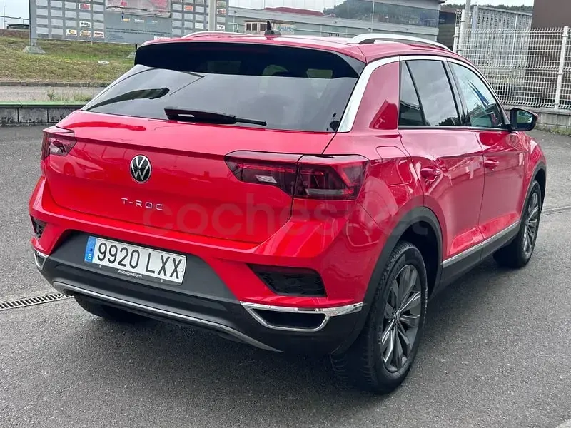 Usado VW T-Roc Sportline 150 CV (110 kW) 2022 Rojo SUV