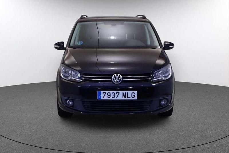 Usado VW Touran Advance 140 CV (102 kW) 2015 Negro Monovolumen