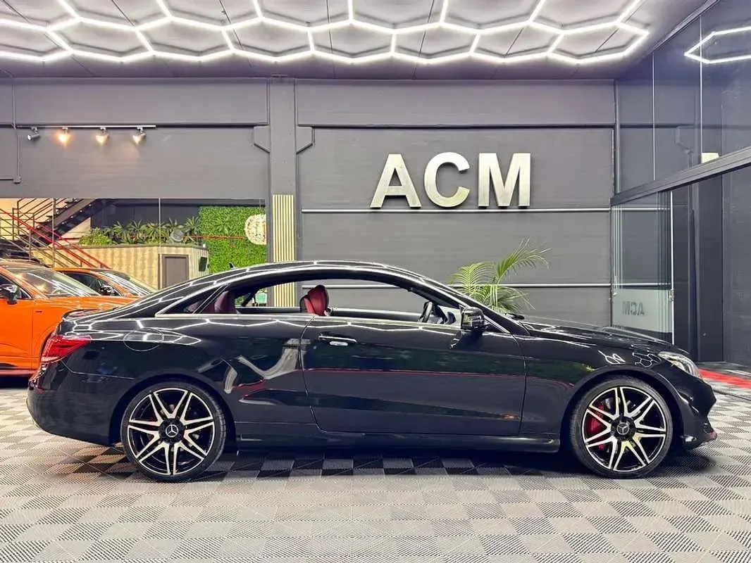 Usado Mercedes E500 408 CV (300 kW) 2014 Negro Descapotable