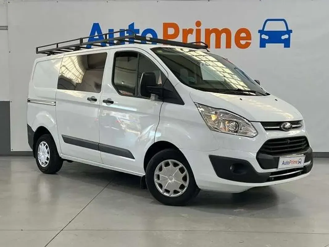 Usado Ford Transit Custom Trend 105 CV (77 kW) 2017 Blanco Familiar