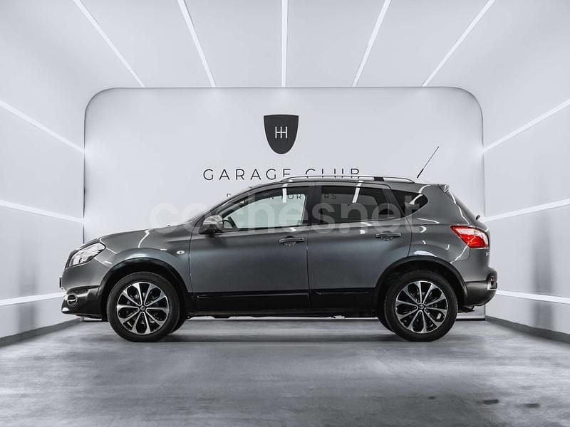 Usado Nissan Qashqai Tekna 140 CV (102 kW) 2011 Gris / plata SUV